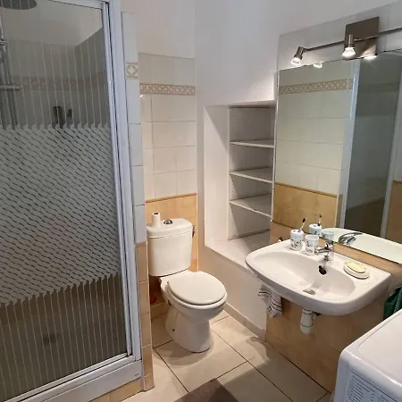 T3 Lumineux Avec Grande Terrasse, Clim, Parking Gratuit Et Wi-fi - 5 Personnes - Fr-1-770-6 * La Ciotat